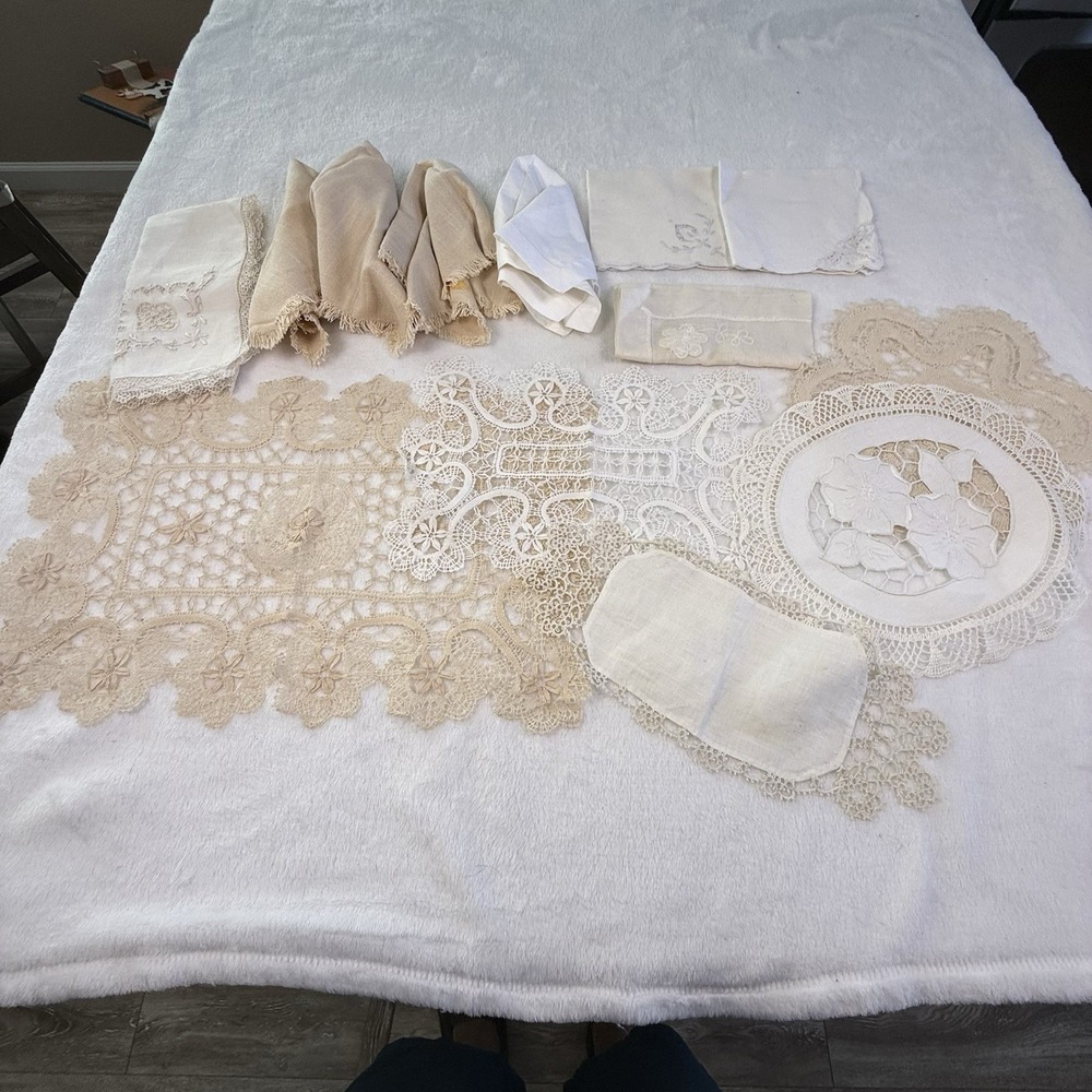 Vintage Linen Lace Doily Lot Embroidered Napkins Table Linens Crochet Cutwork